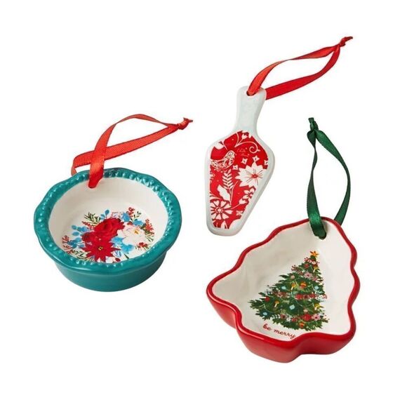 2021 🦋 New Pioneer Woman Christmas Baking Ornament Bundle, Set of 3 - Picture 3 of 7